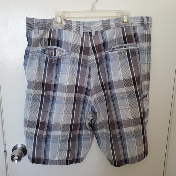 Mens plaid shorts Burnside Size 40 - Picture 3 of 4